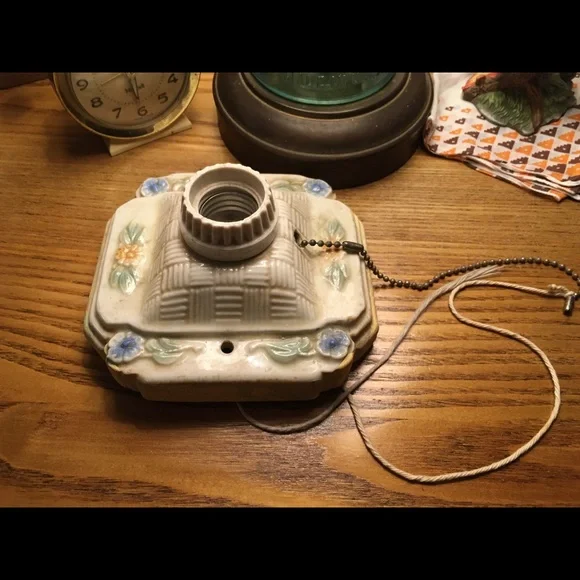 Vintage Art Deco flush mount ceiling light 1930s? light fixture - Picture 6 of 16